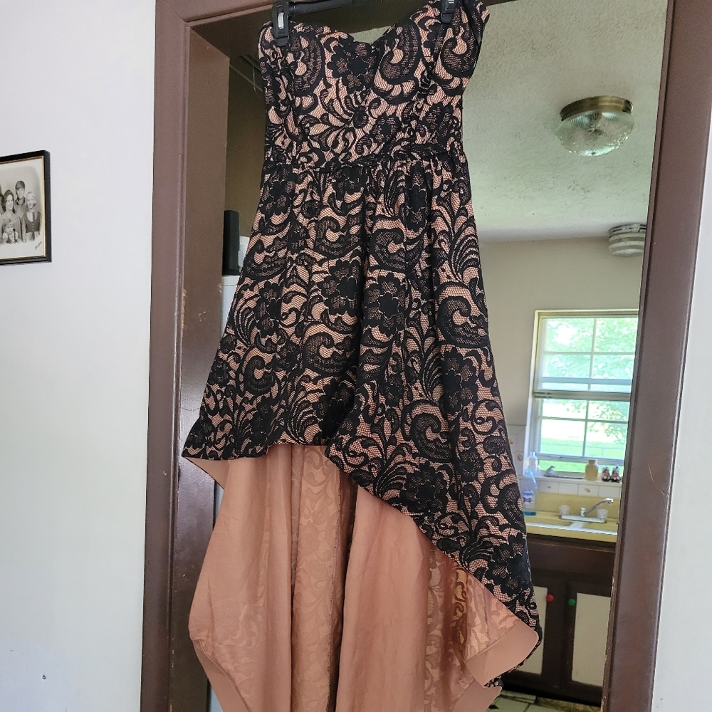 Elegant high low dress from Windsor